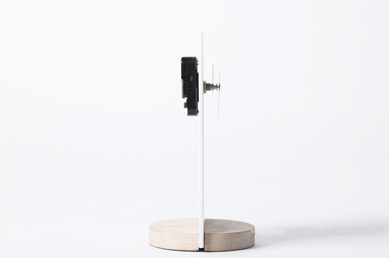 A few Clocks, Wrought Iron Wooden Base Clocks, Soft Decoration