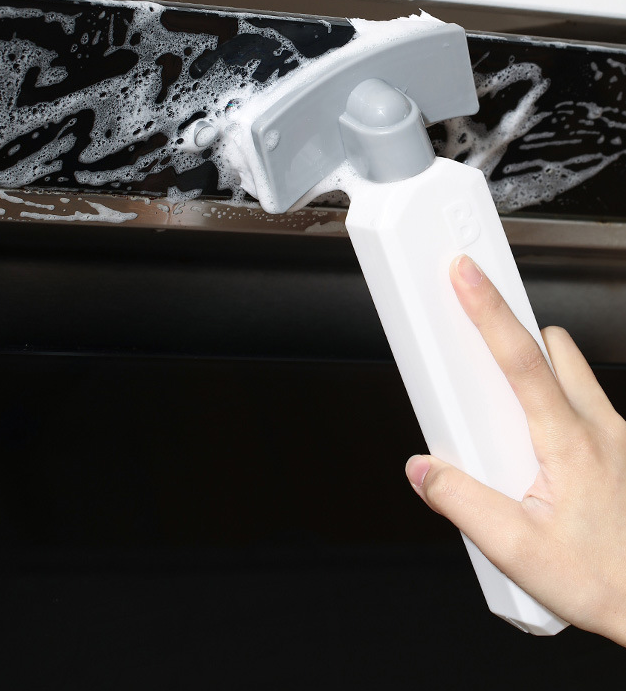 Multifunctional Liquid Storage Extrusion Sponge Brush