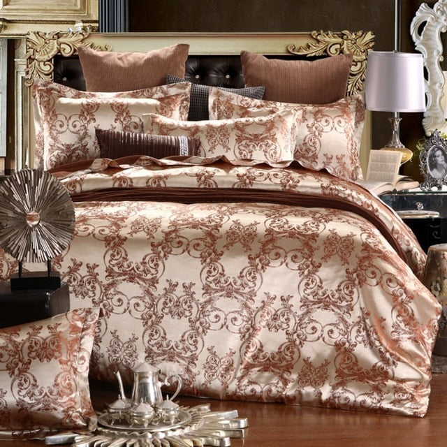 Luxury Jacquard Bedding Set Gold Quilt