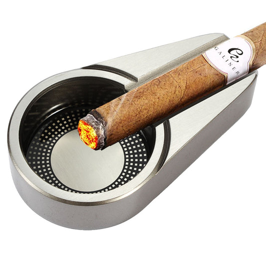 Metal Gadgets Simple Design Cigarette Ashtrays