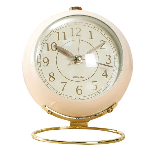 Retro Style Round Desktop Alarm Clock