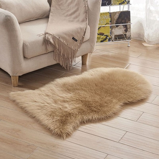 White Soft Artificial Sheepskin Carpet