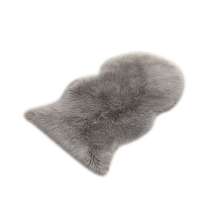 White Soft Artificial Sheepskin Carpet
