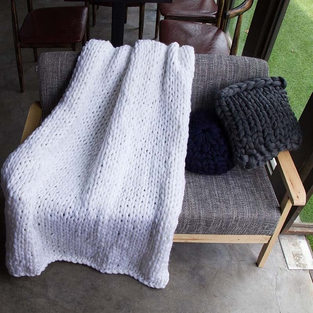 Plaids blanket for Winter Bed Sofa Plane Thick Yarn