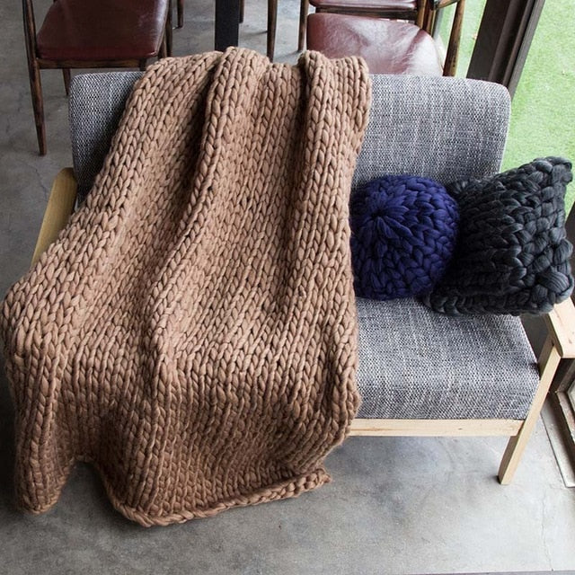 Plaids blanket for Winter Bed Sofa Plane Thick Yarn