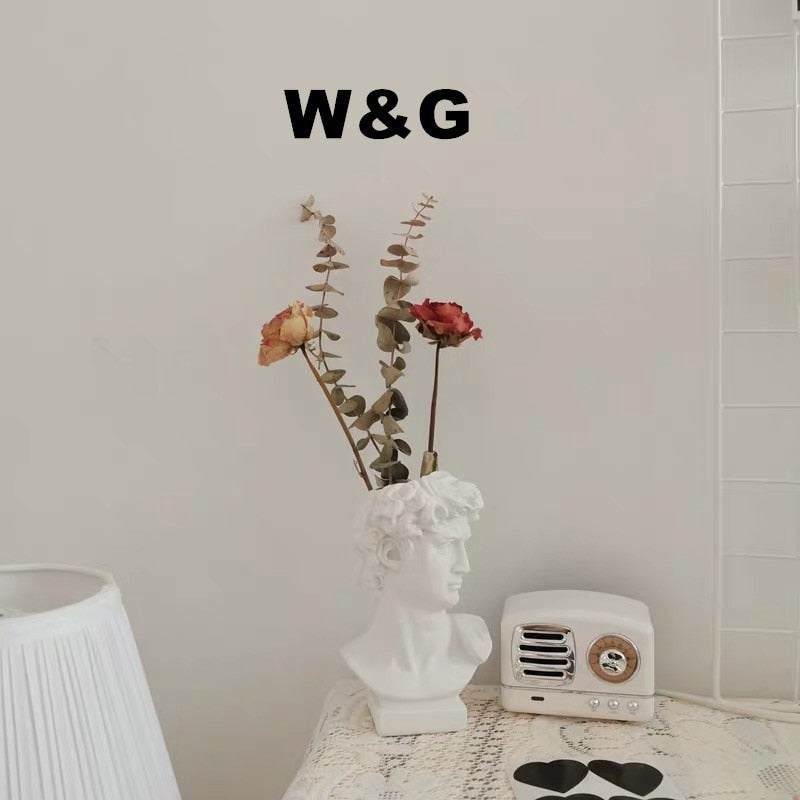 Modern Nordic Style Creative Portrait Vase