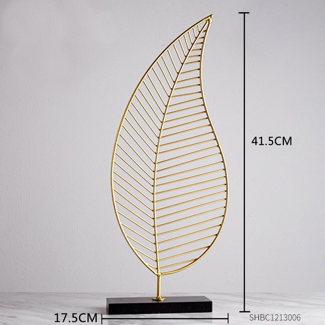 Creative Golden plant statue Crafts