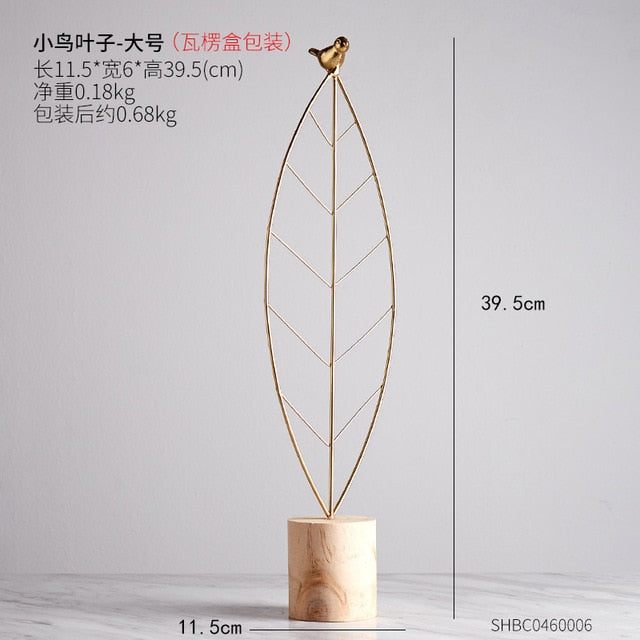Creative Golden plant statue Crafts