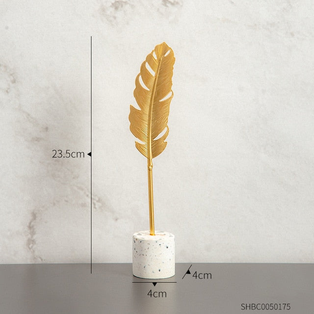Creative Golden plant statue Crafts