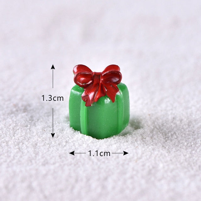 Christmas Decoration Tree Figurines