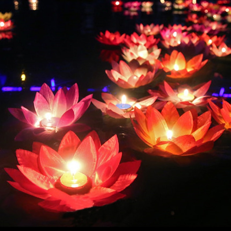 Romantic lotus wishing water floating candle light
