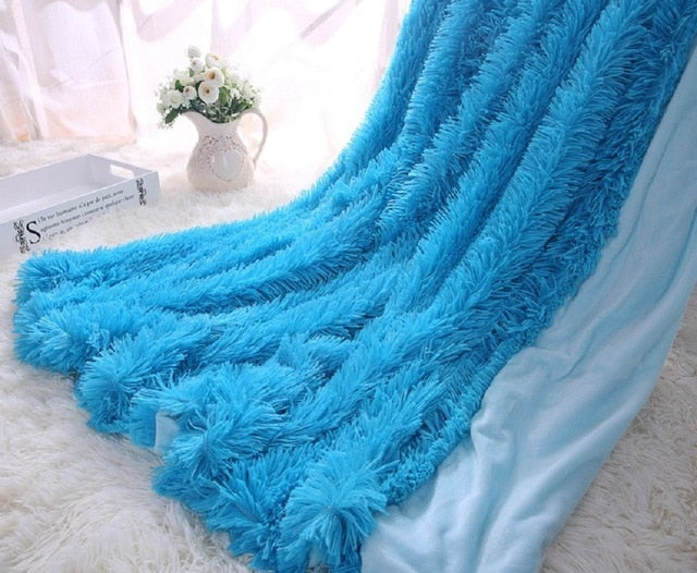 Elegant Cozy With Fluffy Throw Blanket