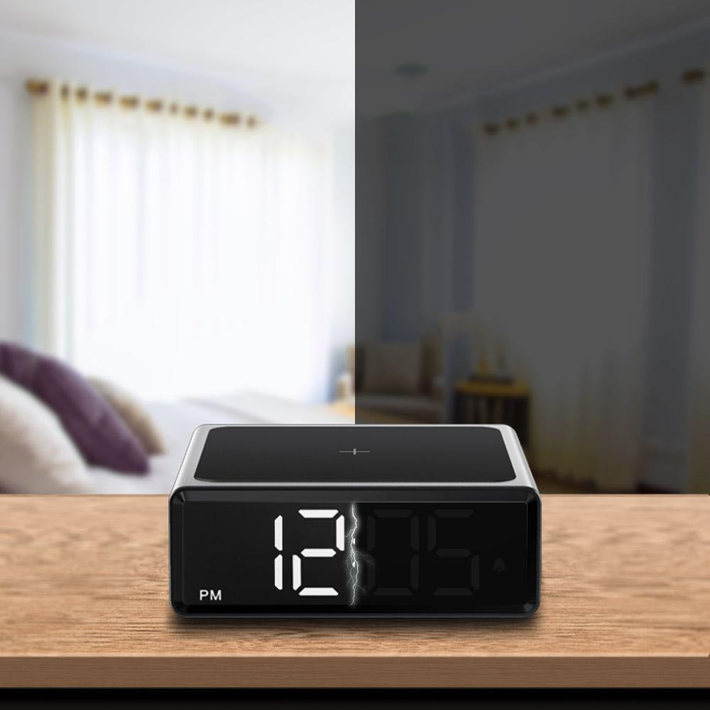 Creative Multifunctional Aluminum Shell Wireless Charging Clock