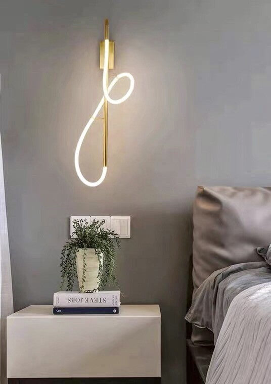 Modern Simple And Light Luxury Bedroom Study Lamp