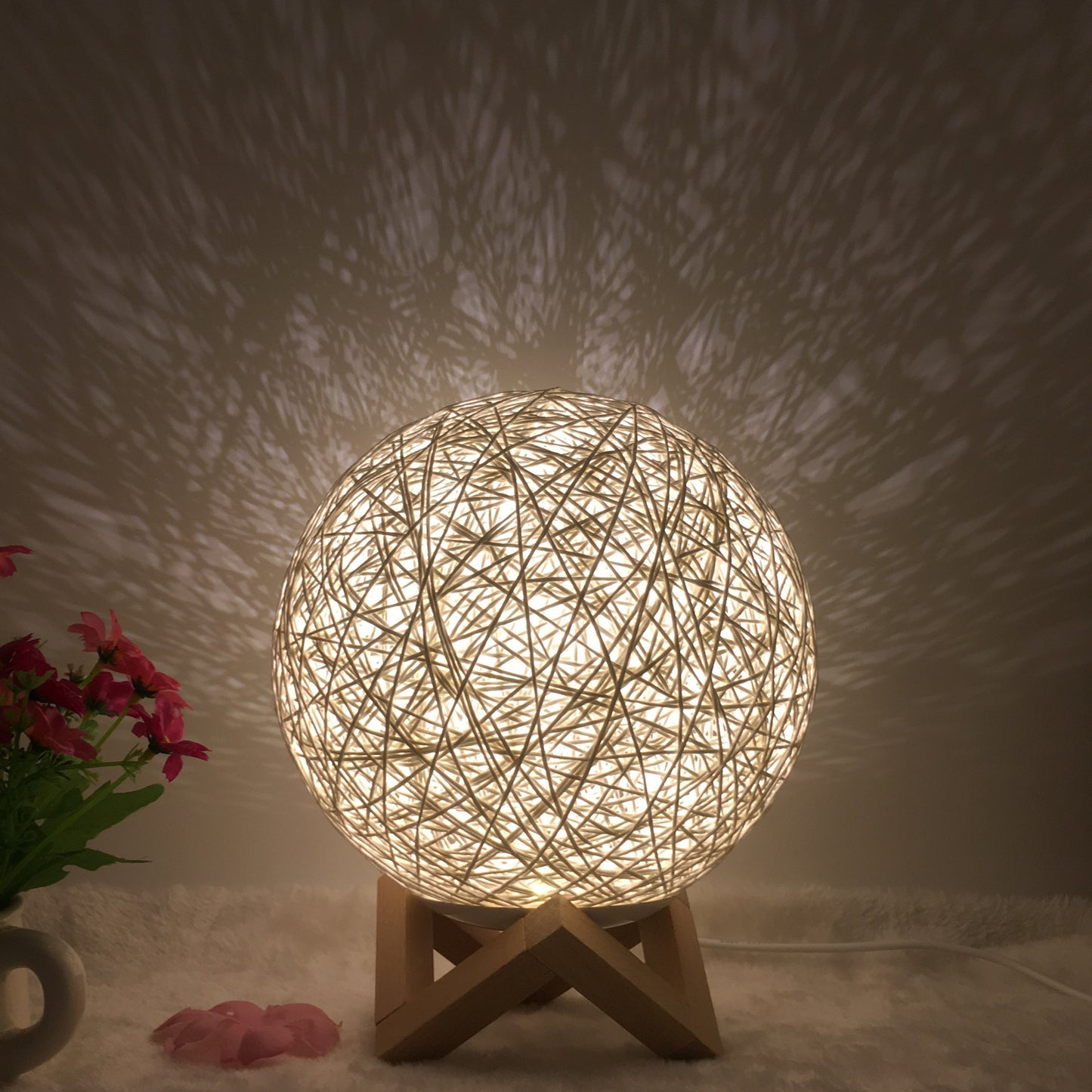 Creative Linen Table Lamp Rattan Ball Lamp