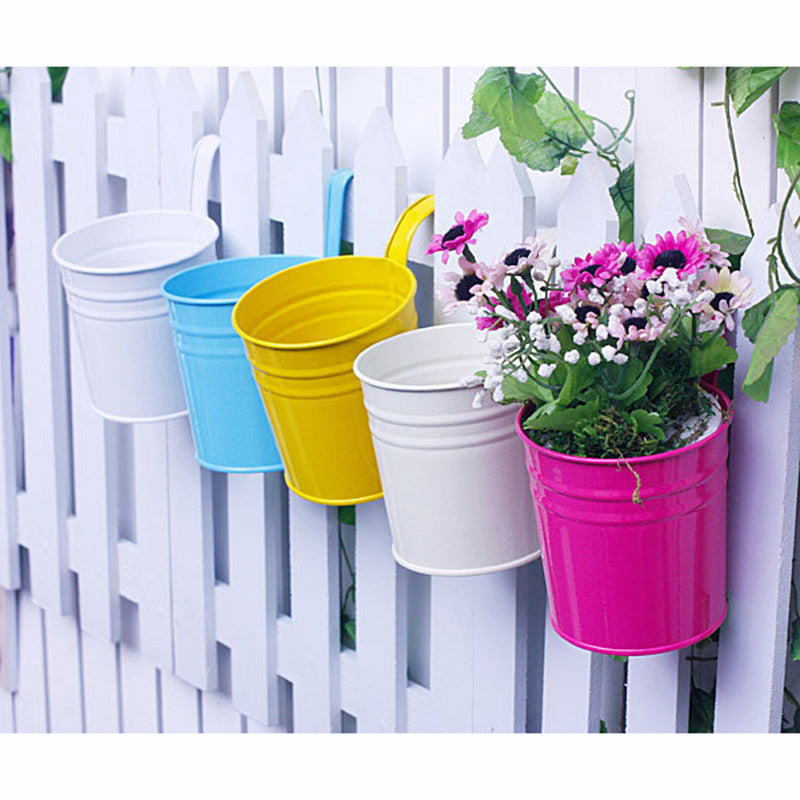 Hanging Flower Pots Garden Pots and Planters Hanger
