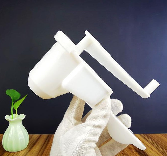 Hand Operated Plastic Garlic Paste Machine