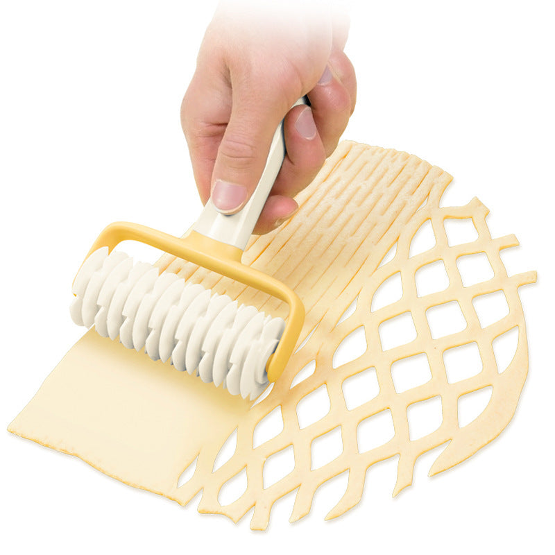 Kitchen Pizza Roller Pin Bread Hole Puncher Baking Needle