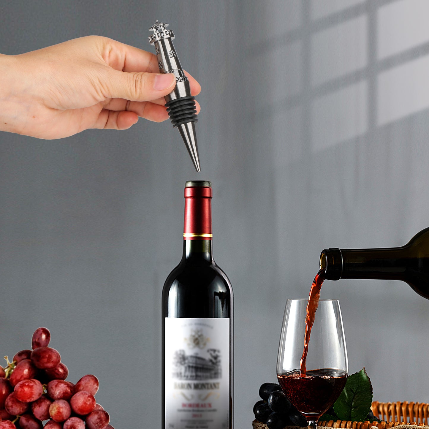 Creative Lighthouse Wine Stopper, Seals The Aroma Of Wine
