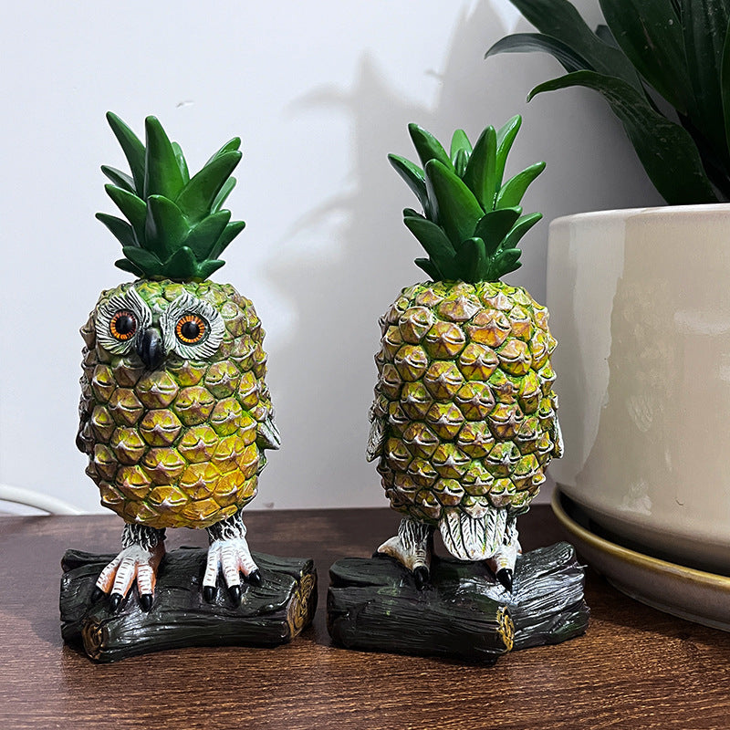 Garden Variation Pineapple Owl Resin Craft Ornament