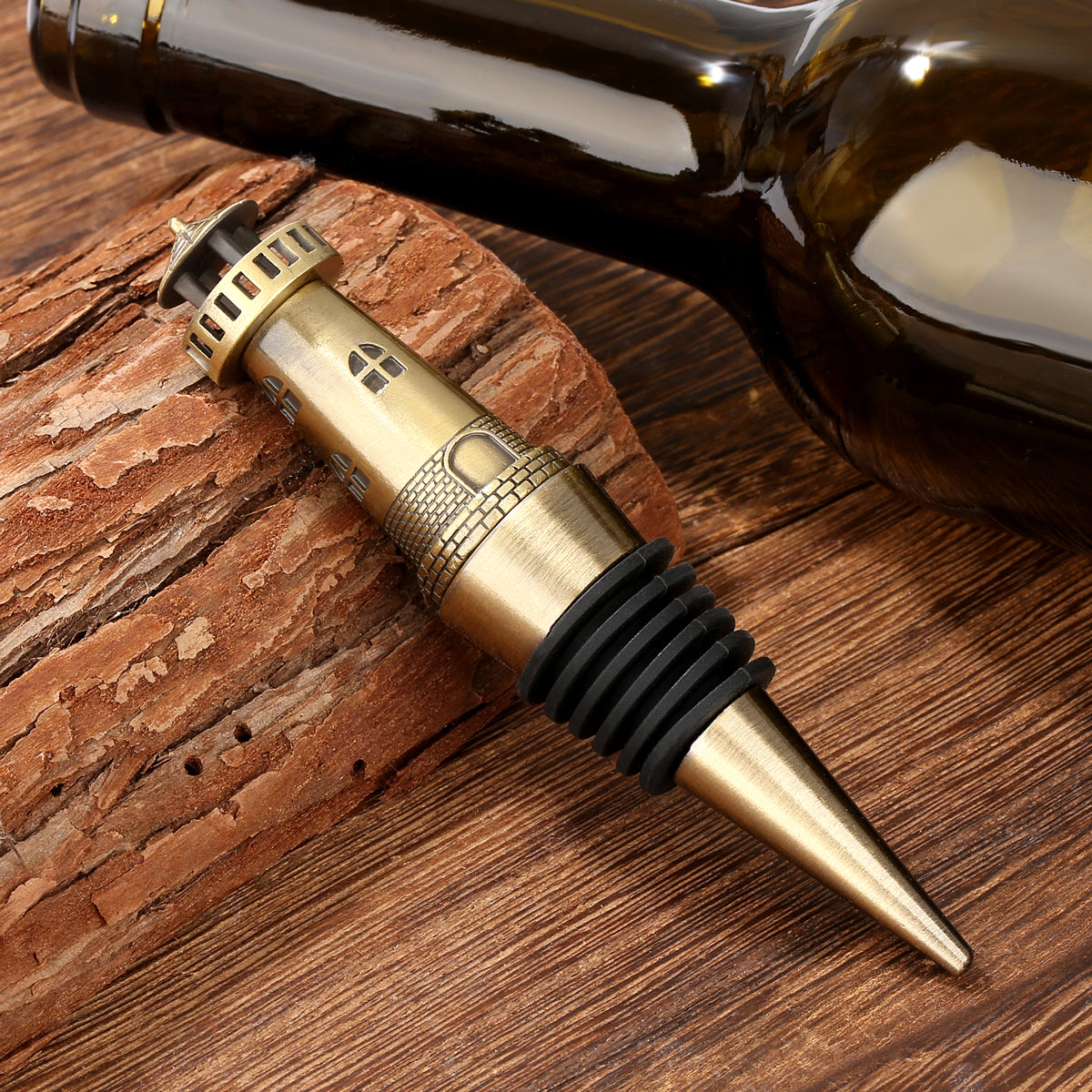 Creative Lighthouse Wine Stopper, Seals The Aroma Of Wine