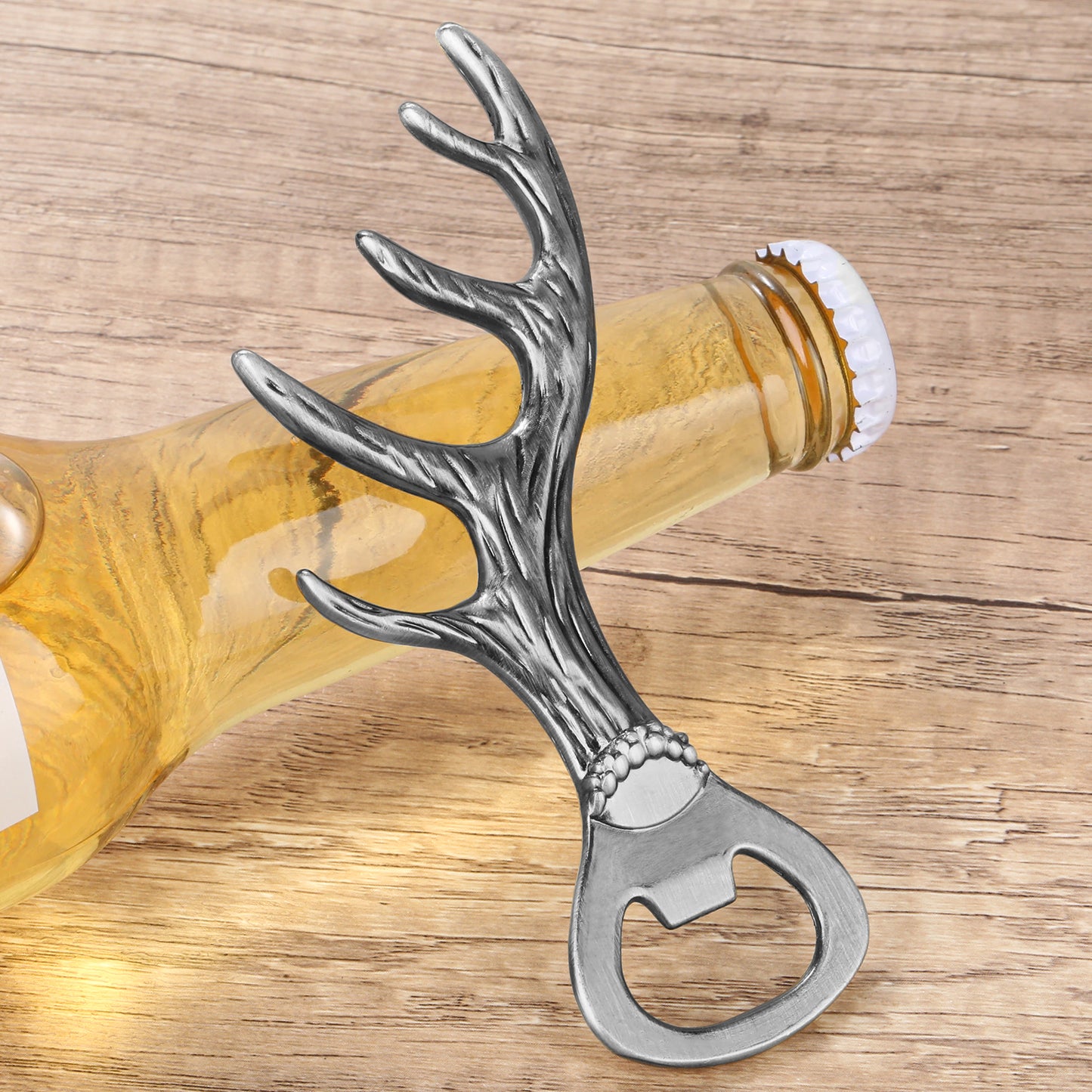 Deer Antler Bottle Opener Is A Small Tool Suitable For Various Parties And Gatherings