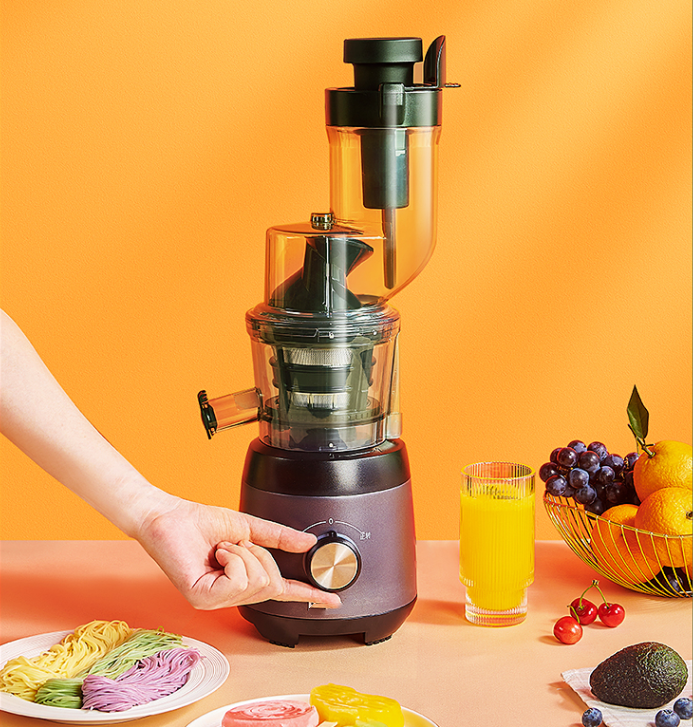 Juicing With Multi-function Separator