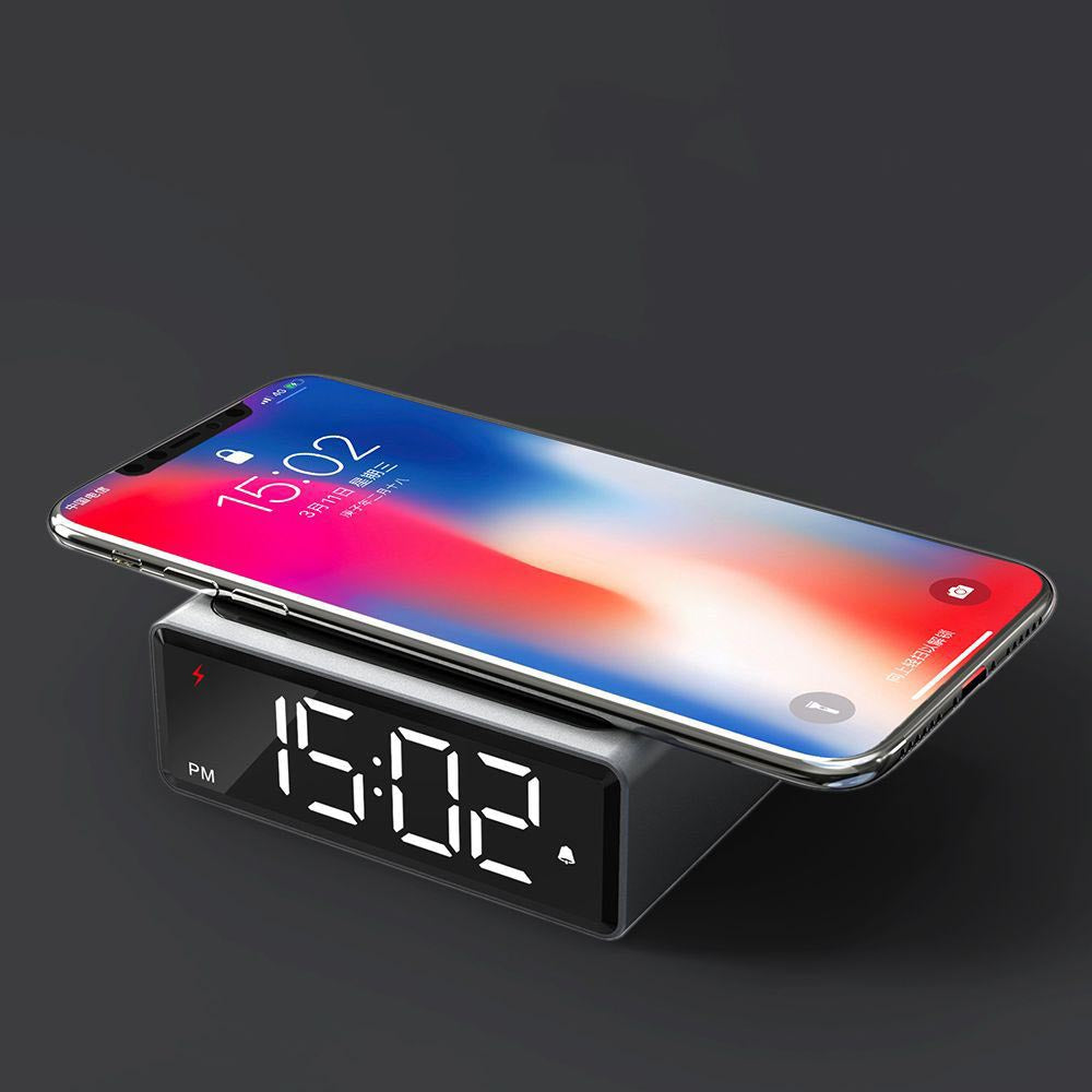 Creative Multifunctional Aluminum Shell Wireless Charging Clock