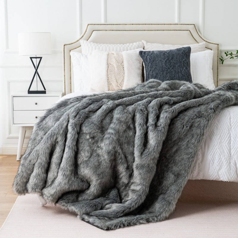 Sample Room Soft Artificial Leather PV Cashmere Bed End Blanket