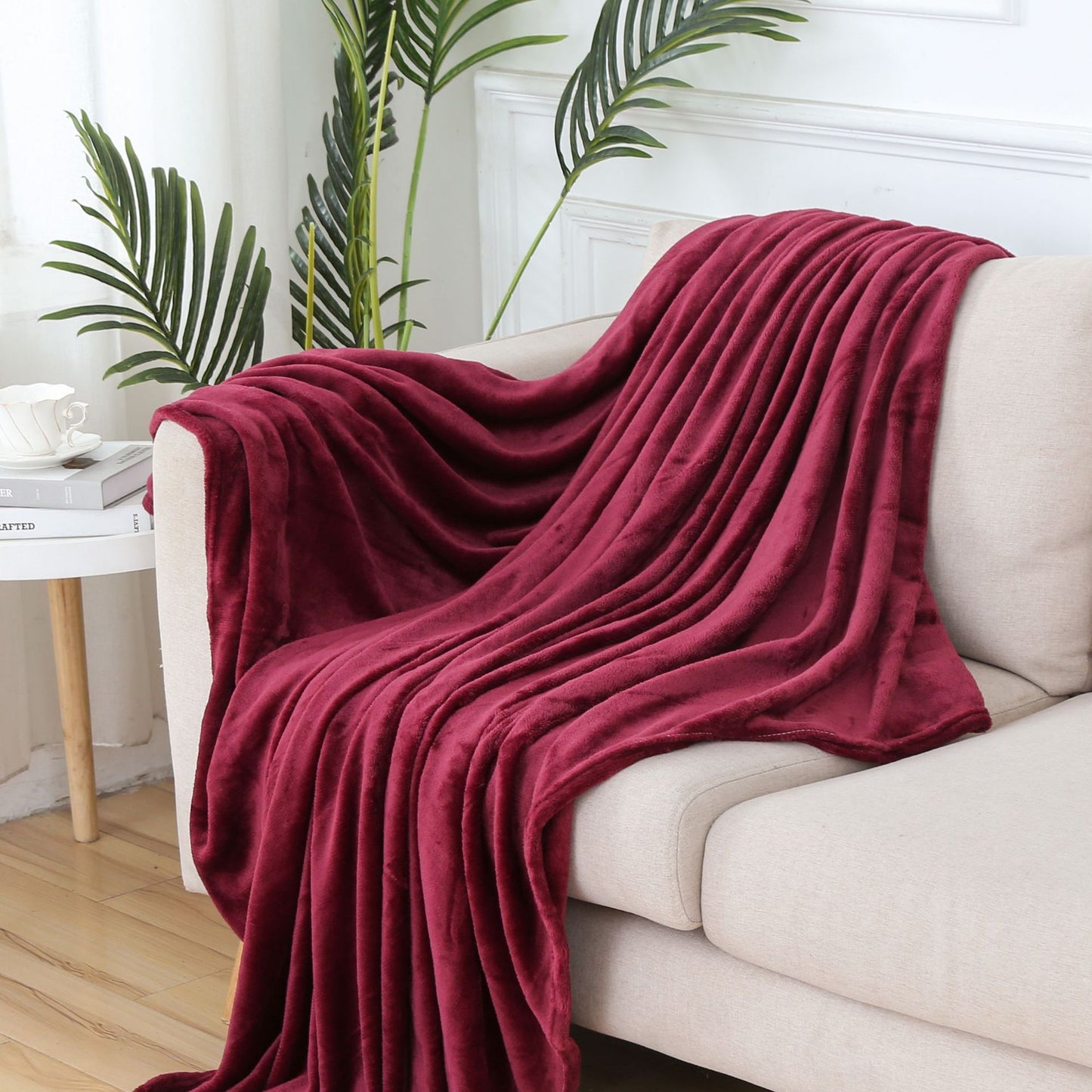 ﻿Solid Color Flannel Blanket