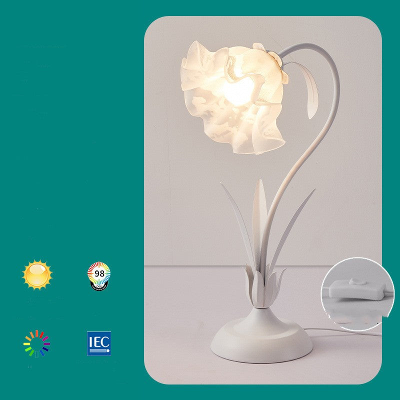 Bedside Flower Minimalist Creative Lily Of The Valley Flower Desk Lamp