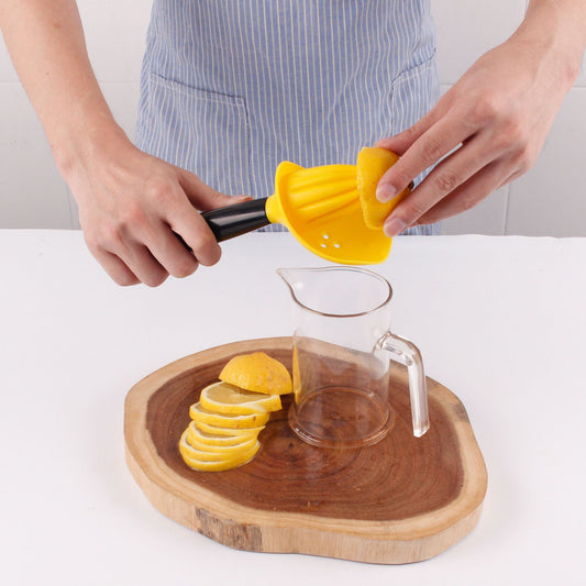 Creative Kitchen Gadget Manual Juicer