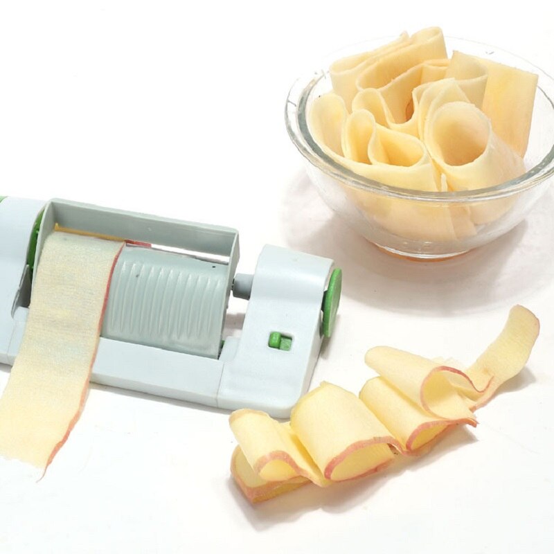 Kitchen multifunctional fruit slicer