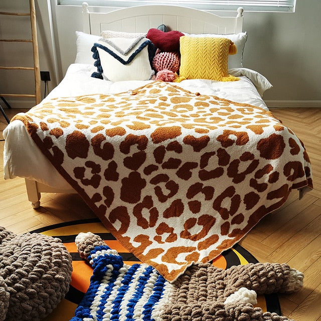 Comfy Soft Leopard Throw Blankets